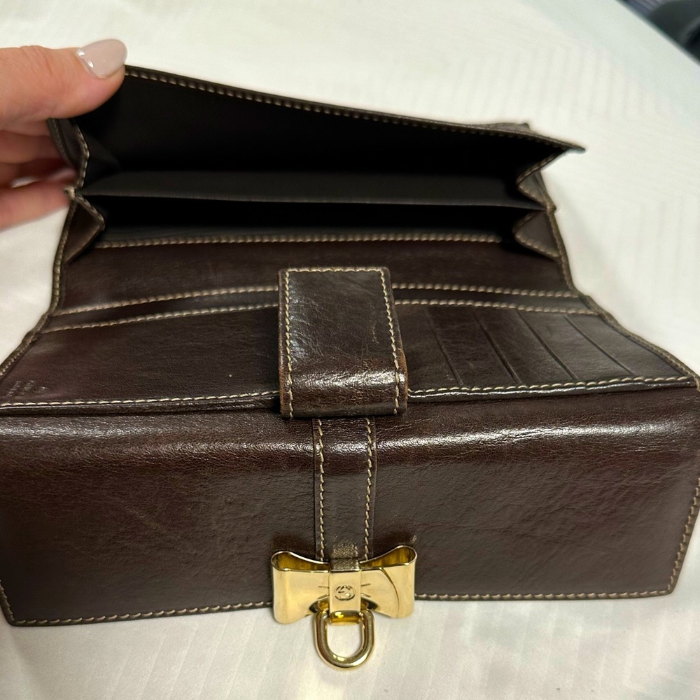 GUCCI Leather Continental Clutch/Wallet! - Picture 10 of 16